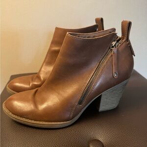 Dolce Vita booties